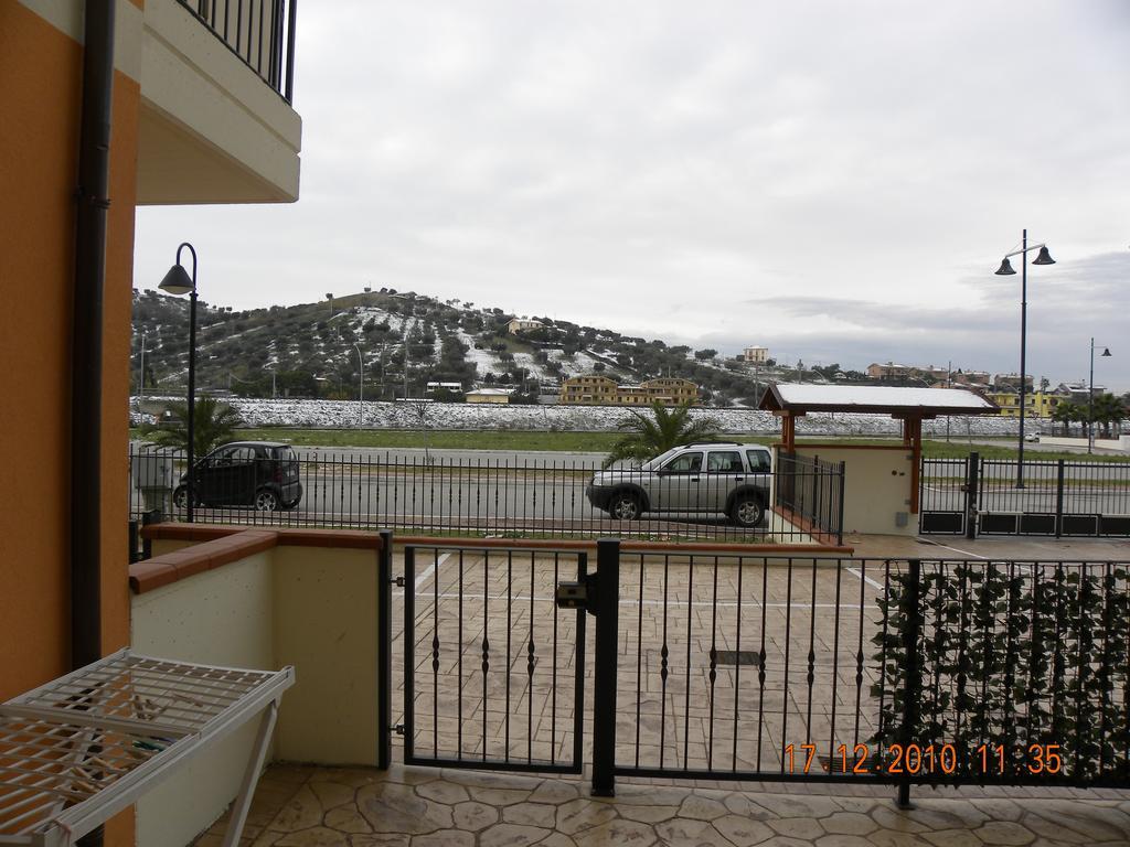 Alba D'Abruzzo Bed And Breakfast Alba Adriatica Exterior photo